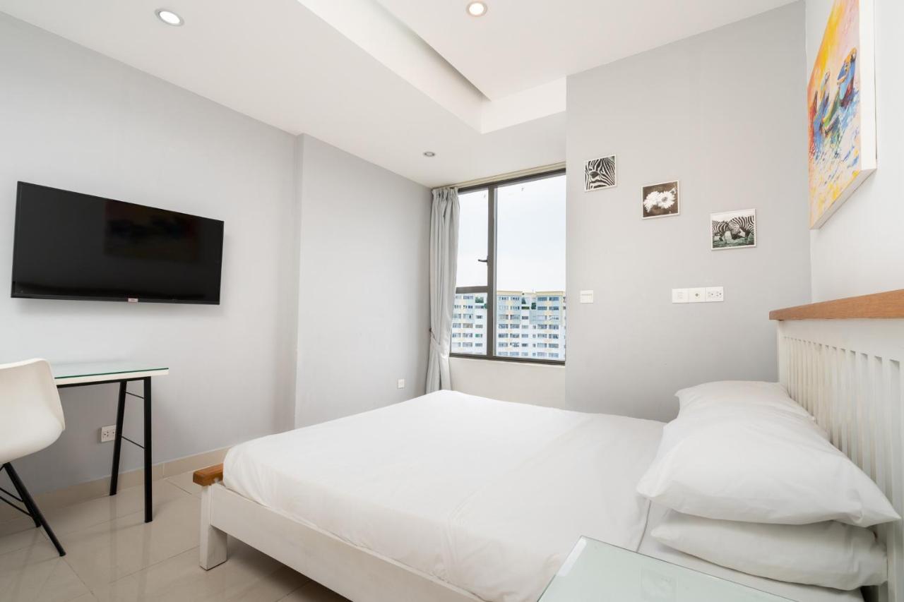 River Inn Apartment With Pool & Gym Thành Pho Ho Chí Minh Esterno foto